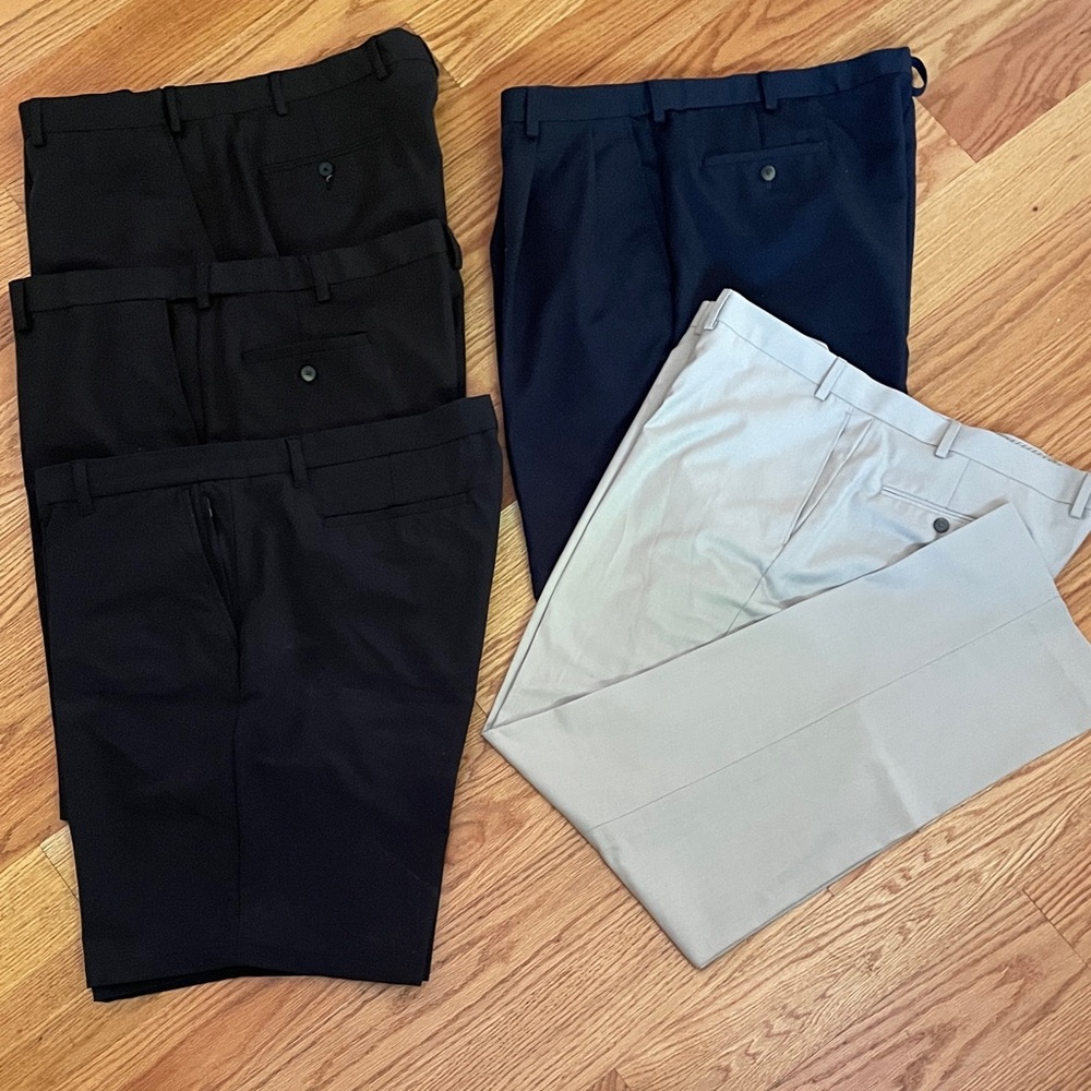 Lot of 5 Men’s size 42 Bottoms-Pair Ralph Lauren 42” x 32” Slacks plus 4 Shorts